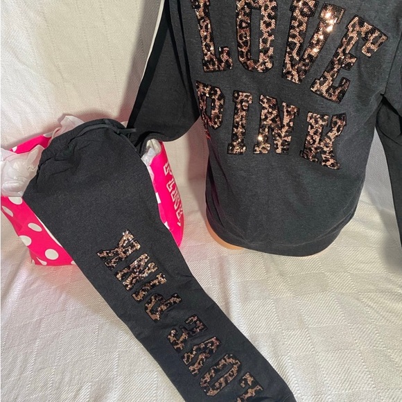 PINK Victoria's Secret Black Sequin Letter Jogger Set - Picture 5 of 8